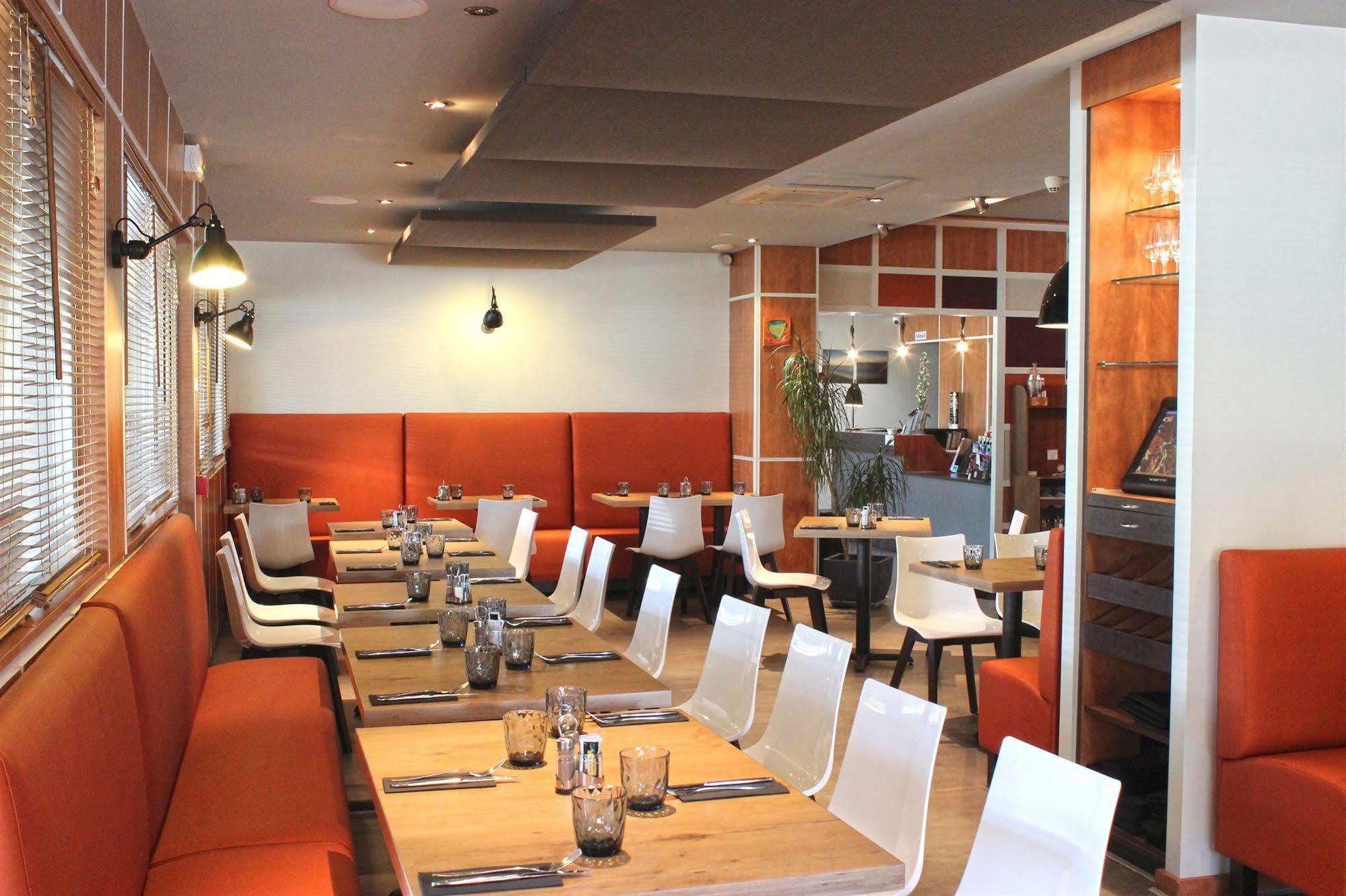 Hotel Brit La Rochelle 3*